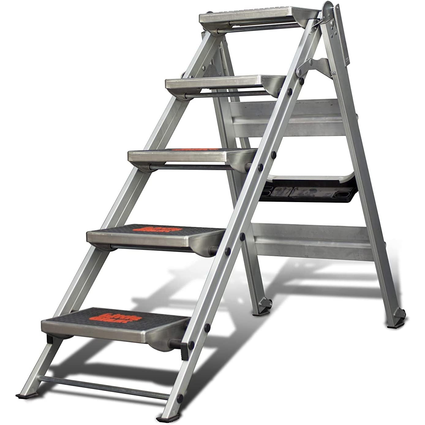 Степ стълба 5 стъпала SAFETY STEP МАЛКИЯ ГИГАНТ®, изработена от алуминий с нехлъзгащи стъпала.
