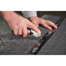 Макетен нож с фиксирано острие Fiskars Pro CarbonMax™ държан в ръка режещ уплътнител по покривни керемиди, резервно острие включено