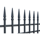 Оградна система PORTLAND с елегантни върхове и стоманена конструкция.