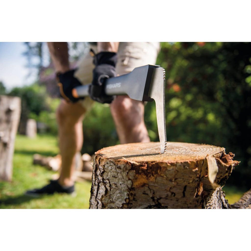 Кука за преместване на дървени трупи Fiskars XA22 - Nika.bg