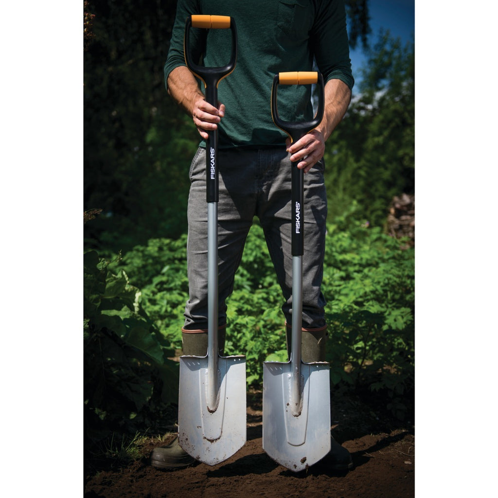 Лопата за копаене Fiskars Xact™ размер L - Nika.bg