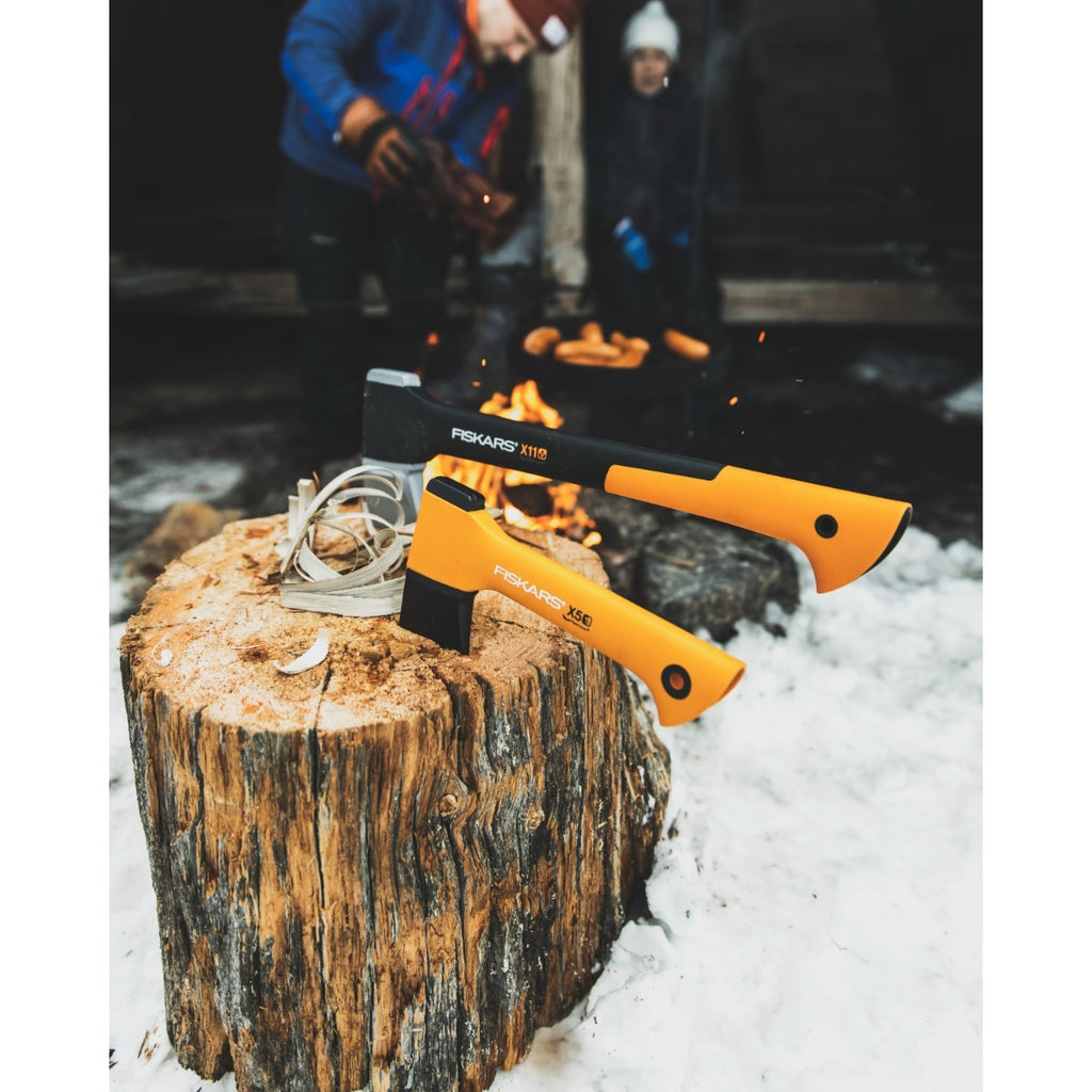 Брадва за къмпинг лов и туризъм Fiskars X5 XXS - Nika.bg