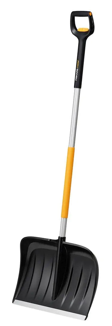 Телескопичен избутвач за сняг Fiskars X-series™ 143-163 cm