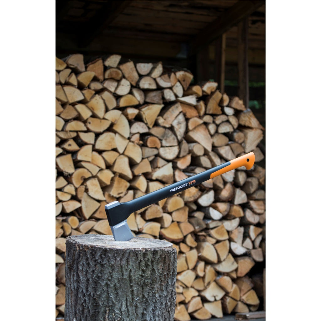 Брадва за цепене Fiskars X21 L - Nika.bg