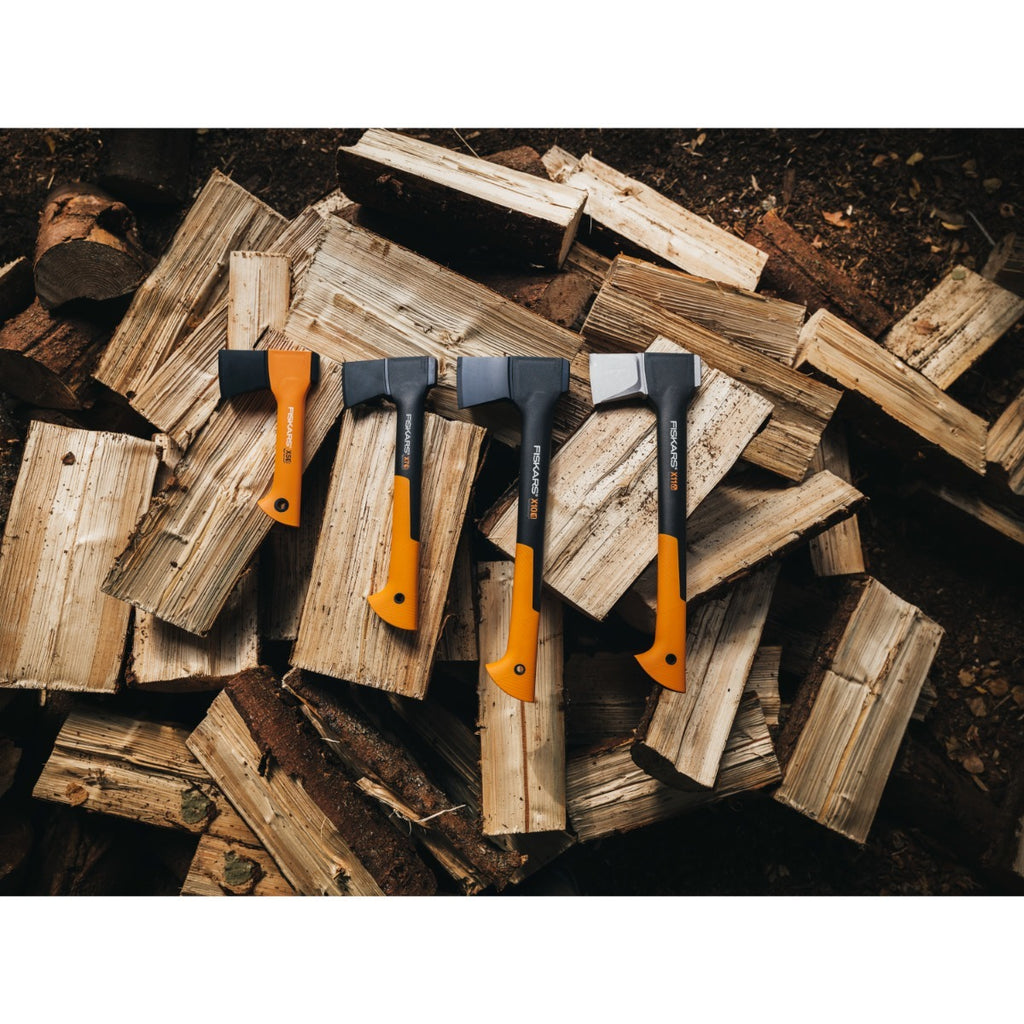 Брадва за къмпинг лов и туризъм Fiskars X5 XXS - Nika.bg
