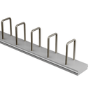 Кутии за чакаща арматура Комакси с огънати стоманени елементи за строителни проекти.