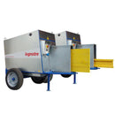 Машина Legnotre Symmetrica за почистване на кофражни платна и греди, показваща иновационен дизайн и функционалност.