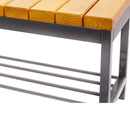 Метална пейка без облегалка с дървени плоскости, идеална за компактни вътрешни пространства.