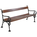 Дървена паркова пейка с чугунени крака и елегантен дизайн, идеална за външни пространства.