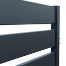 Детайл на оградна система SZAFIR ULTRA с модерни панели и стълбове.