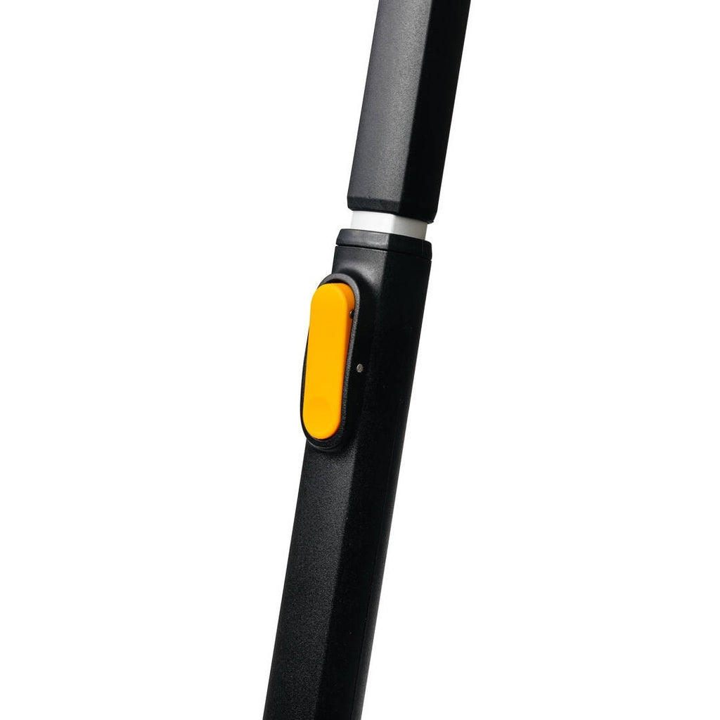 Телескопична четка и стъргалка Fiskars X-series™ 85–113 см