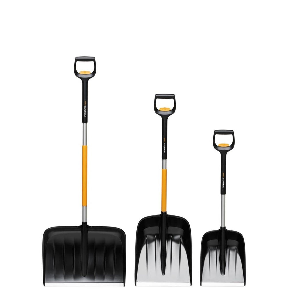 Телескопична лопата за сняг Fiskars X-series™ 120-139 см