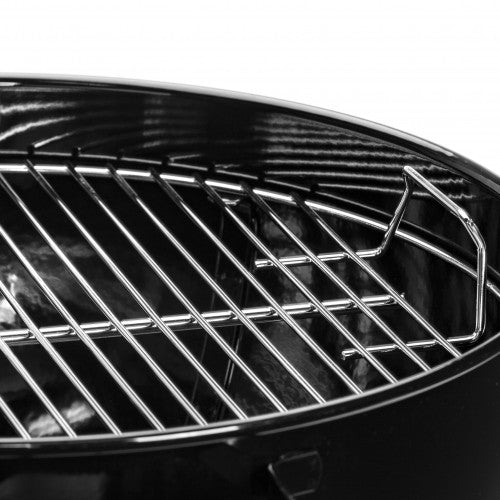 Купи Барбекю на въглища WEBER® Original Kettle 57cm E-5710 BLK за 577 лв. само от Nika.bg