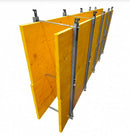 Олекотен вертикален кофраж LEGNOTRE с дистанционери за строителство на стени и колони.