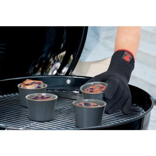 Купи Ръкавици за барбекю WEBER® Топлоустойчиви, размер L-XL за 121 лв. само от Nika.bg