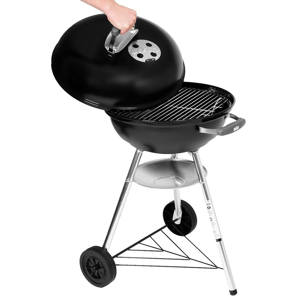 Купи Барбекю на въглища WEBER® Compact 47cm за 278 лв. само от Nika.bg