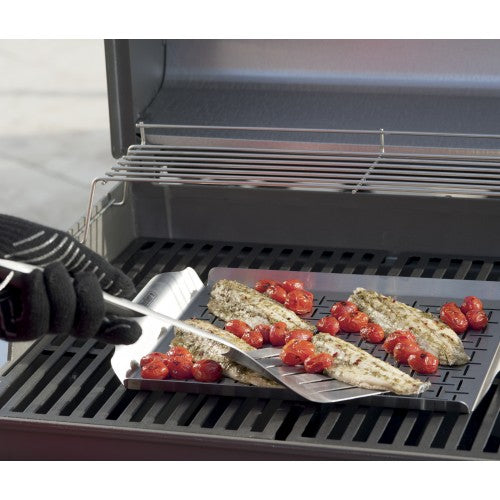 Купи Тава за барбекю Deluxe WEBER® за 79.99 лв. само от Nika.bg