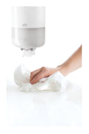 Купи Tork Дозатор за хартиени ролки Centerfeed Roll – system M2 за 107.57 лв. само от Nika.bg