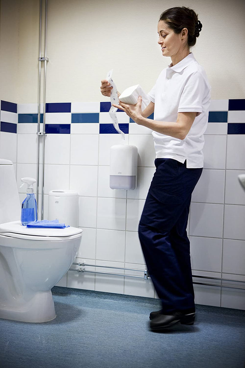 Купи Tork Дозатор за тоалетна хартия на салфетки Dispenser Toilet Paper Folded – system T3 за 59.71 лв. само от Nika.bg