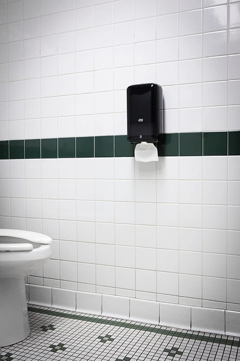 Купи Tork Тоалетна хартия на салфетки Premium Toilet Paper Folded Soft – system T3 за 115.7 лв. само от Nika.bg