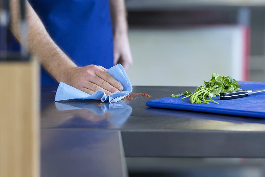 Купи Tork Професионални кърпи Industrial Low-Lint Cleaning Cloth – system W4 за 57.85 лв. само от Nika.bg