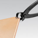 Арматулни клещи черни с остри ръбове за рязане на свързваща тел от ролката.