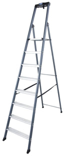 Алуминиева стълба KRAUSE SePro S 7+1, устойчива и лесна за почистване, с ергономична поставка и неплъзгаща платформа.