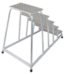 Степенка с 5 стъпала от алуминий, стабилна конструкция, предназначена за професионална употреба и монтажни работи.