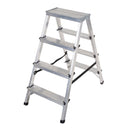 Двустранна алуминиева стълба DRABEST с четири стъпала, стабилна и безопасна конструкция.