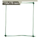 Пластмасова мрежа за увивни растения с размери 150x170 мм, здрава и устойчива на UV лъчи.