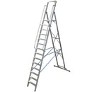 Мобилна стълба KRAUSE STABILO 14 с платформа и предпазни парапети за безопасно изкачване и спускане.