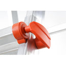 Детайл на механизма за заключване на алуминиева телескопична стълба GIERRE PEPPINA AL020 с оранжева дръжка.