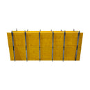 Жълт кофраж с метални стяги за строителни проекти, подходящ за вертикален кофраж.