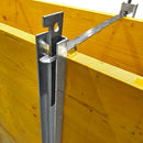 Метален клин за затягане на дистанциали към стоманени профили в олекотен кофраж.