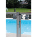 Визуализация на панта DINO, монтирана на стъклена врата край басейн.