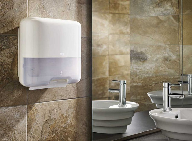 Купи Tork Дозатор за кърпи за ръце Dispenser Hand Towel Zigzag Fold Mini – system H3 за 100.86 лв. само от Nika.bg