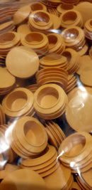 Пластмасови тапи за кофраж ф28-32 мм в оранжев цвят, опаковка от 250 броя.