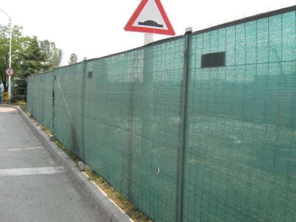 Купи Покривало за огради, балкони и тераси Soleado Плътност = 90%; H=1.5 x L=15 m за 109.99 лв. само от Nika.bg