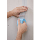 Нанесене на стъклофибърна лента Fiba Tape върху стена, демонстрация на употреба.